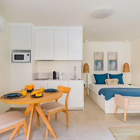 Lejlighed Lapa Getaway With Swimming Pool