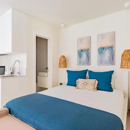 Διαμέρισμα Lapa Getaway With Swimming Pool Lisboa