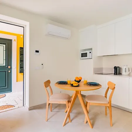 Lapa Getaway With Swimming Pool Διαμέρισμα Lisboa